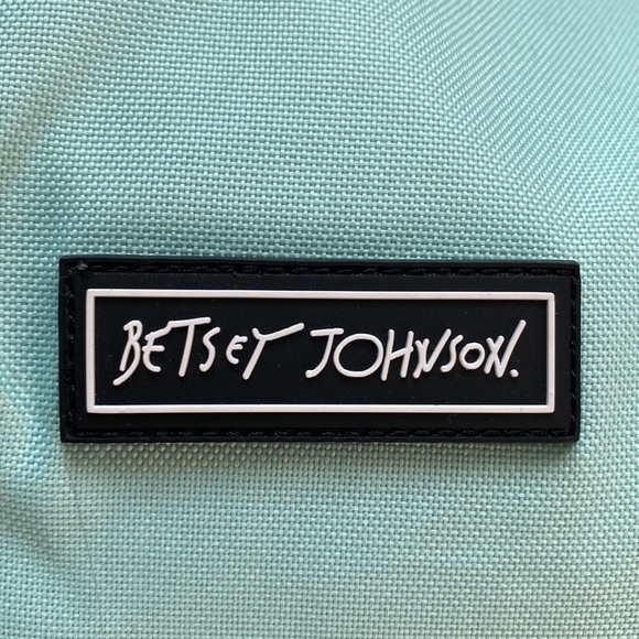 🐱Betsey Johnson Bag🐱 - Picture 5 of 7